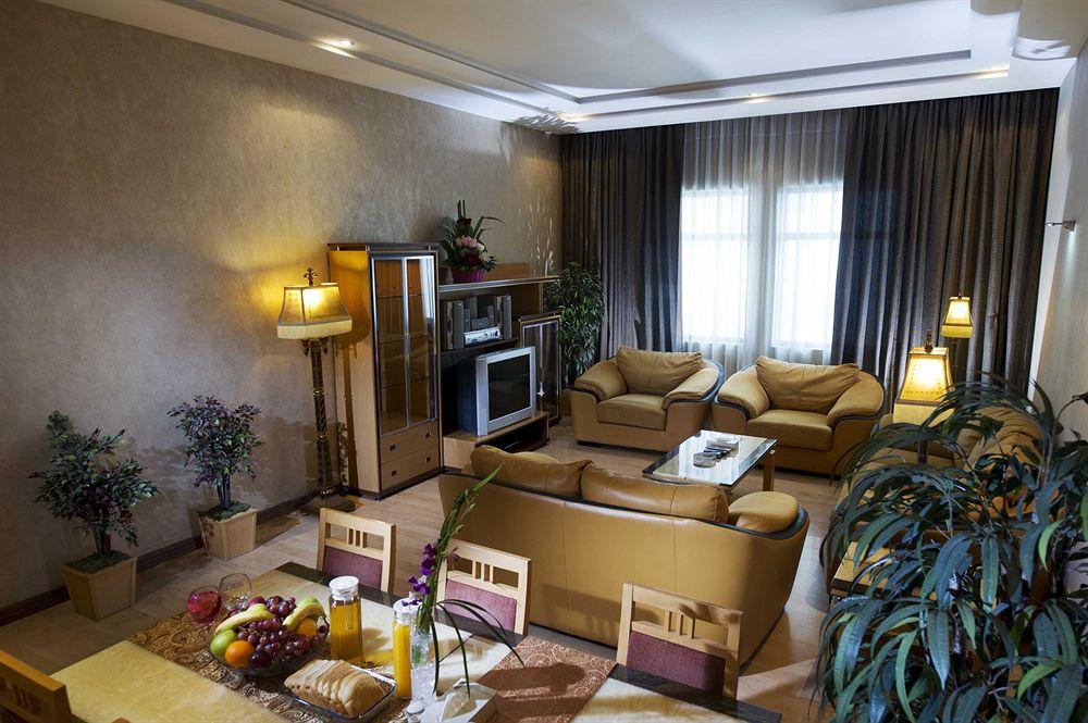Excelsior Luxury Apartments Manama Exteriör bild