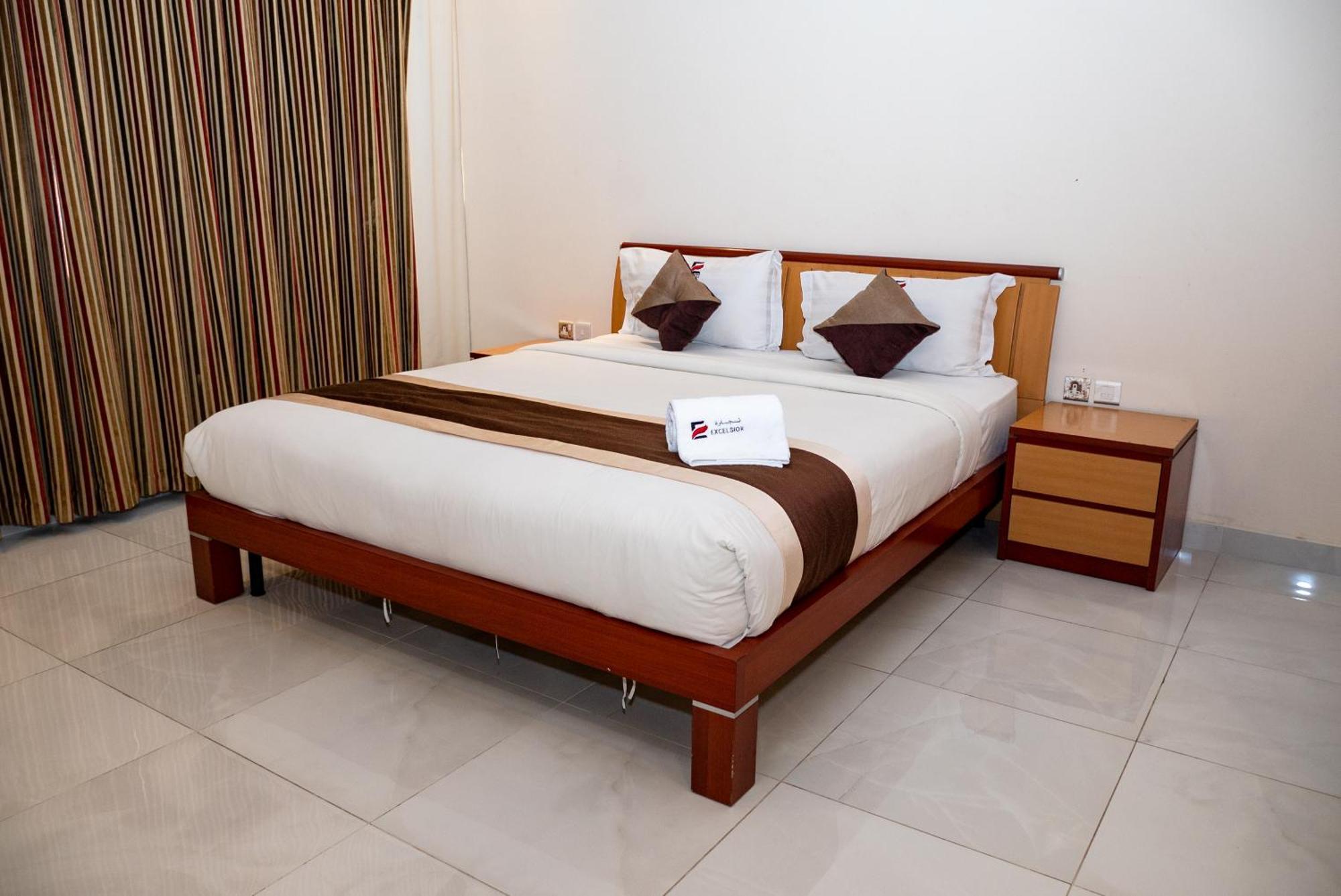 Excelsior Luxury Apartments Manama Exteriör bild