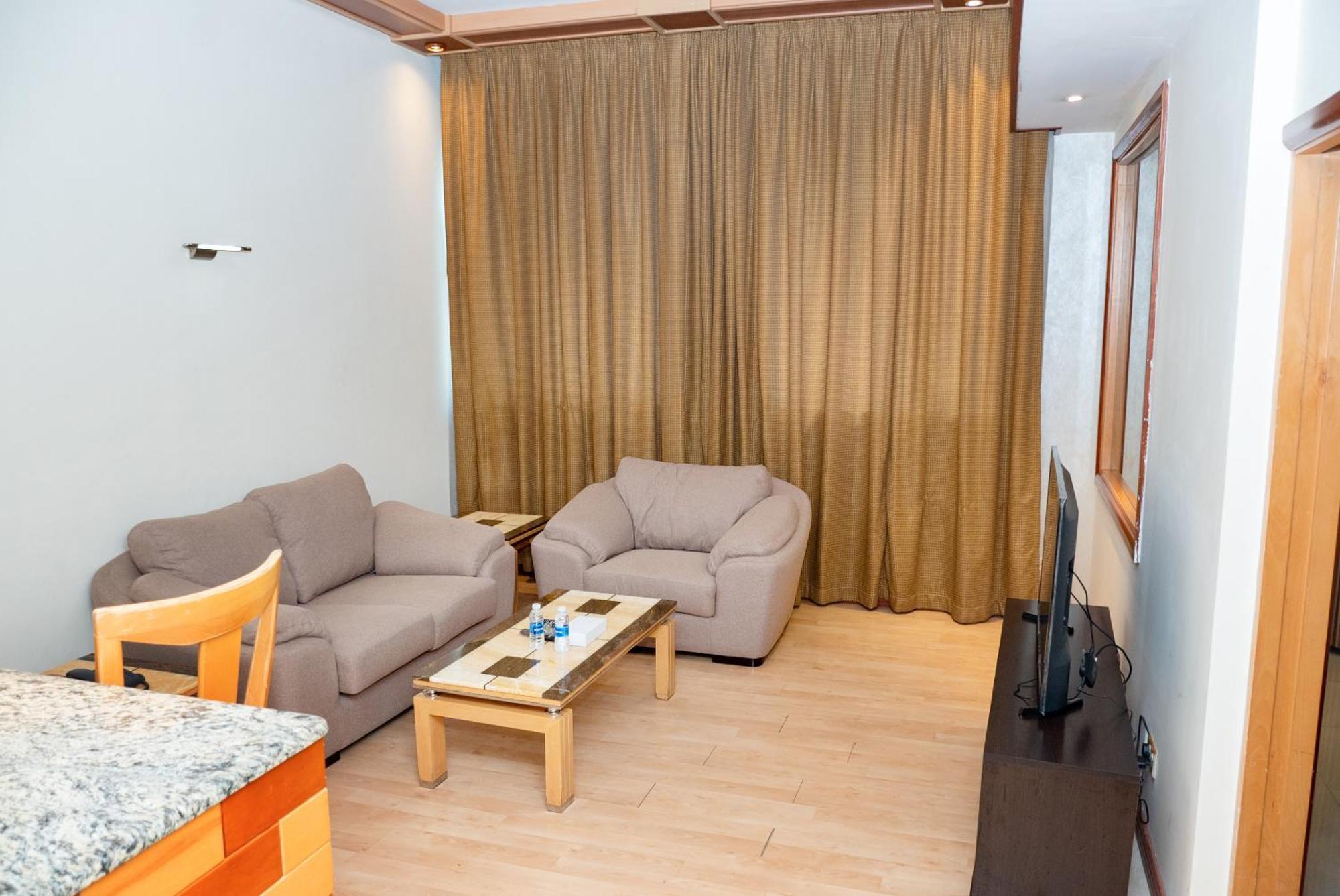 Excelsior Luxury Apartments Manama Exteriör bild